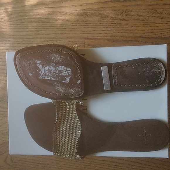 Dusica Gold Mesh Flats - Picture 2 of 2